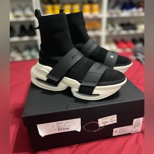 balmain bbold Noir black and white size 42